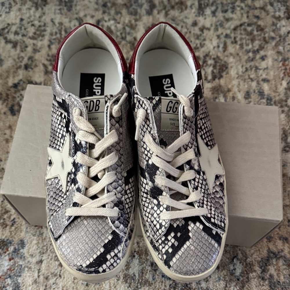 Golden Goose Snakeskin Sneakers with Red and White Accents - Picture 4 of 6
